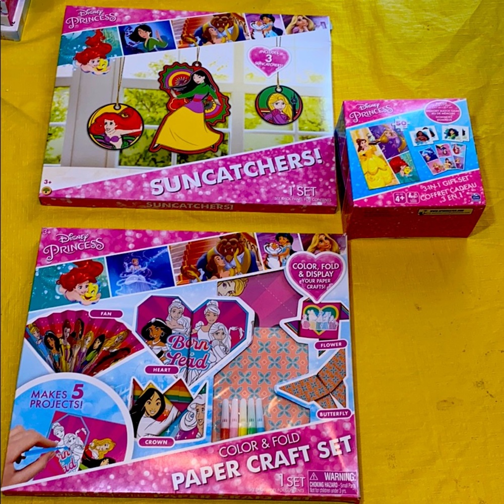 (NEW)Disney Princess Gift Set Bundles!